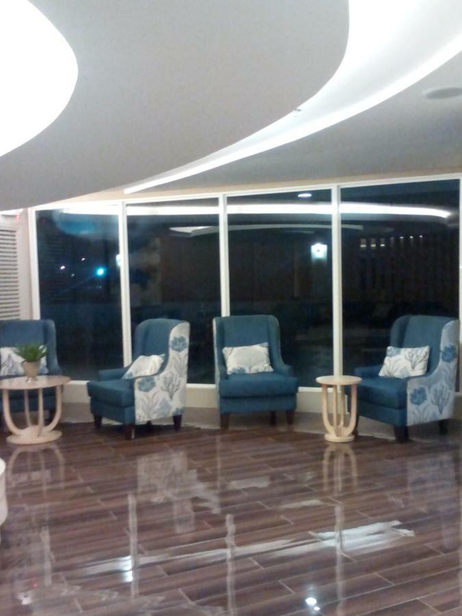 Staycation Dream Condotel Manila Exterior photo