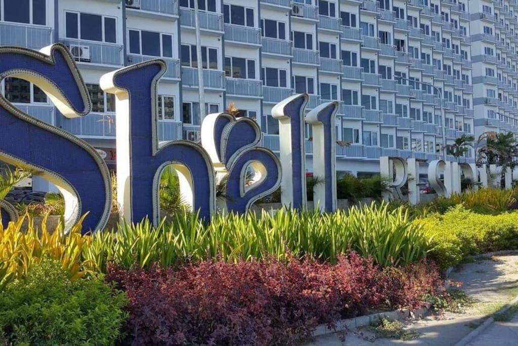 Staycation Dream Condotel Manila Exterior photo